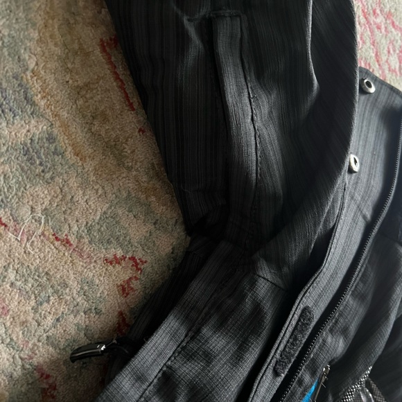 XS Columbia Ski Coat with Omni-Heat - Picture 2 of 6